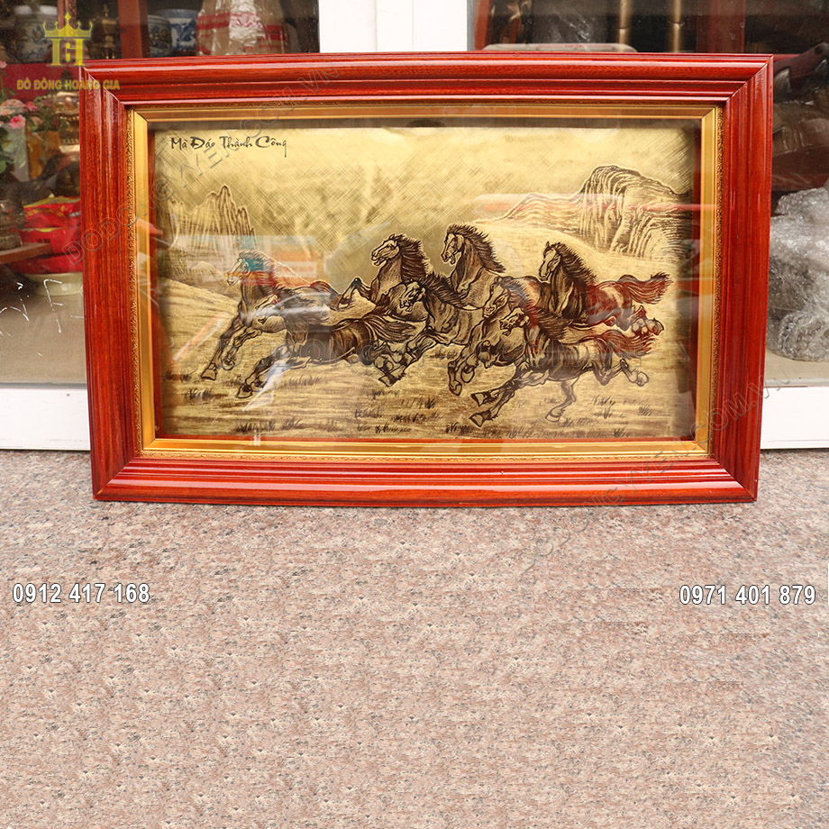 Tranh Bát Mã Thành Công Xước Giả Cổ 58Cm